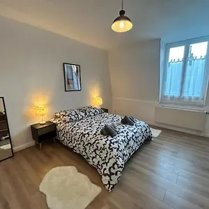 Appartement Maison A 50m Du Metro, Lille